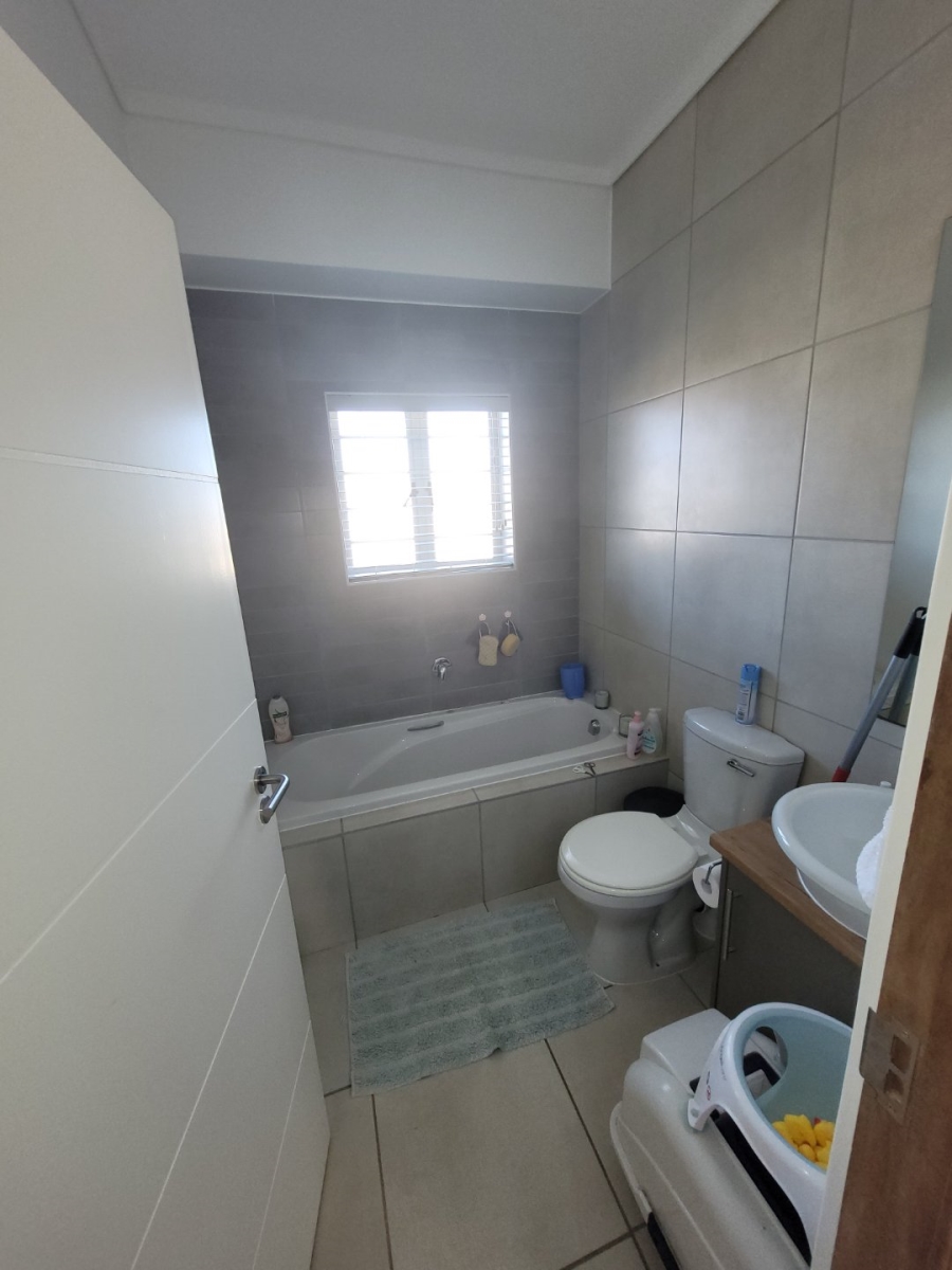2 Bedroom Property for Sale in Hansmoeskraal A H Western Cape